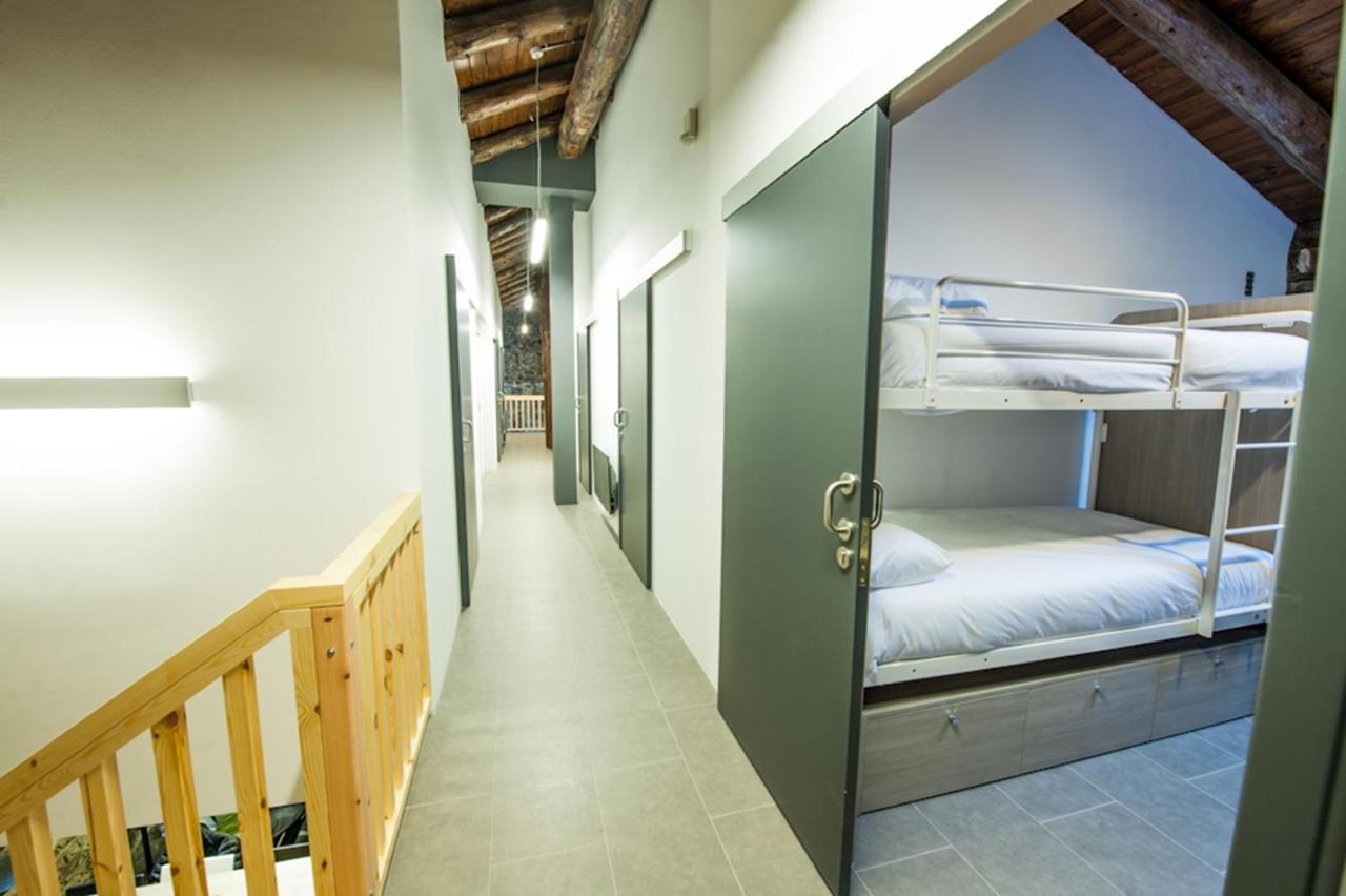 Mountain Hostel Tarter Exterior photo