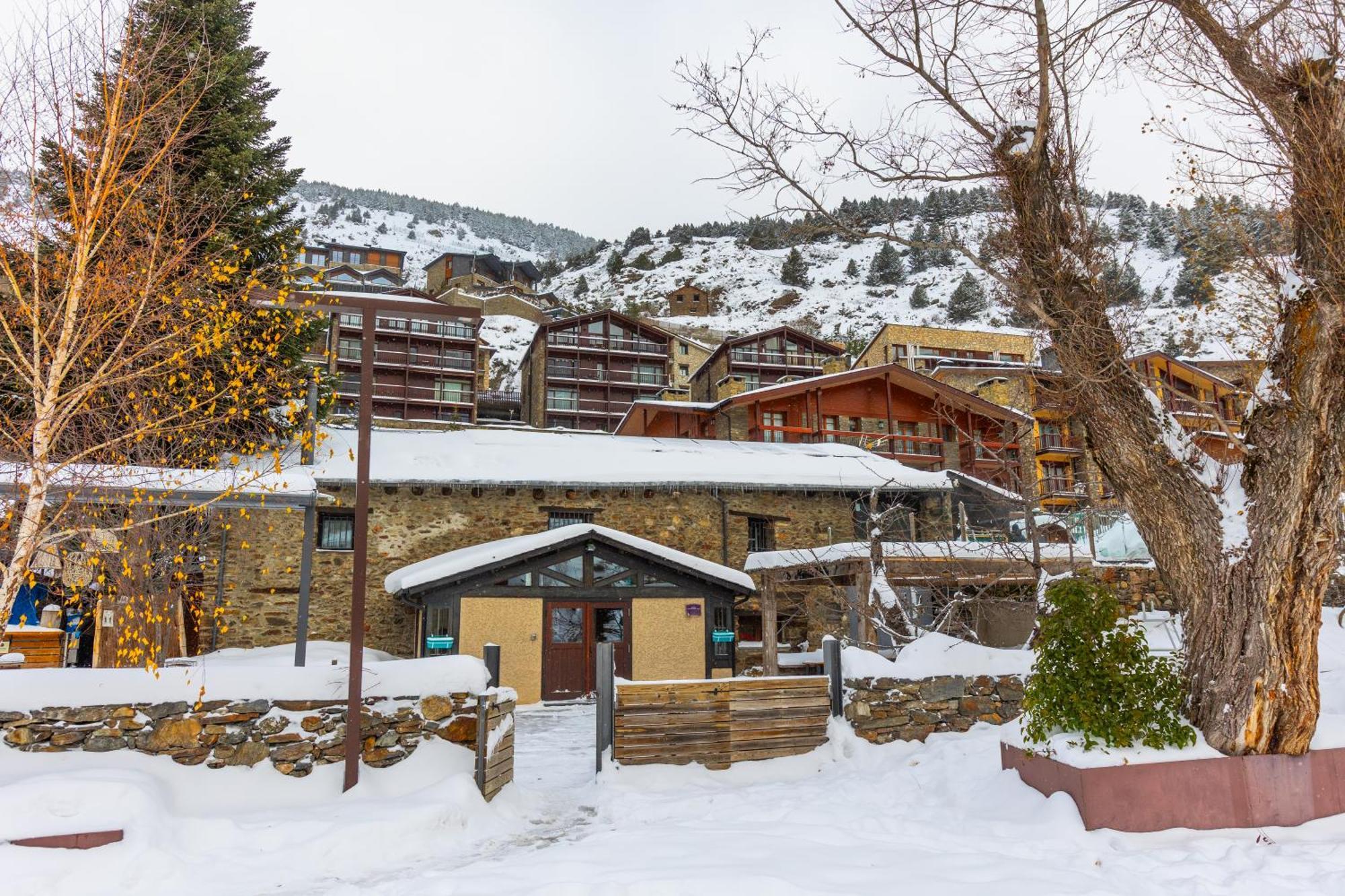 Mountain Hostel Tarter Exterior photo